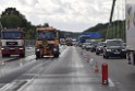 Schwerer LKW VU PKlemm A 4 Rich Olpe auf der Rodenkirchener Bruecke P385